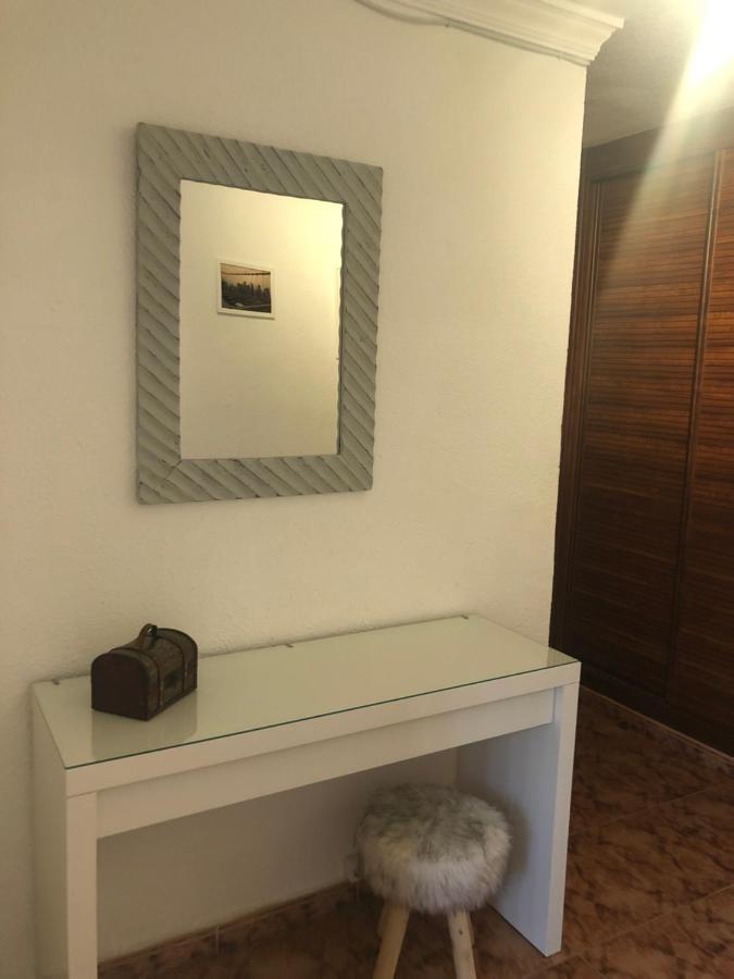 Piso En Pedregalejo A 50M De La Playa. Apartment Malaga Luaran gambar