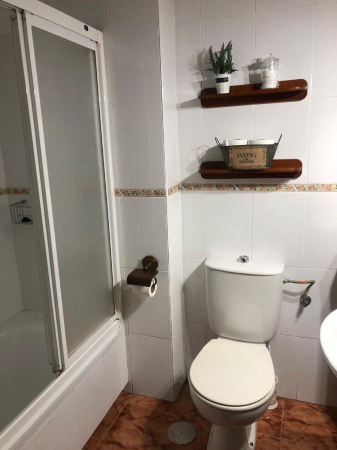 Piso En Pedregalejo A 50M De La Playa. Apartment Malaga Luaran gambar