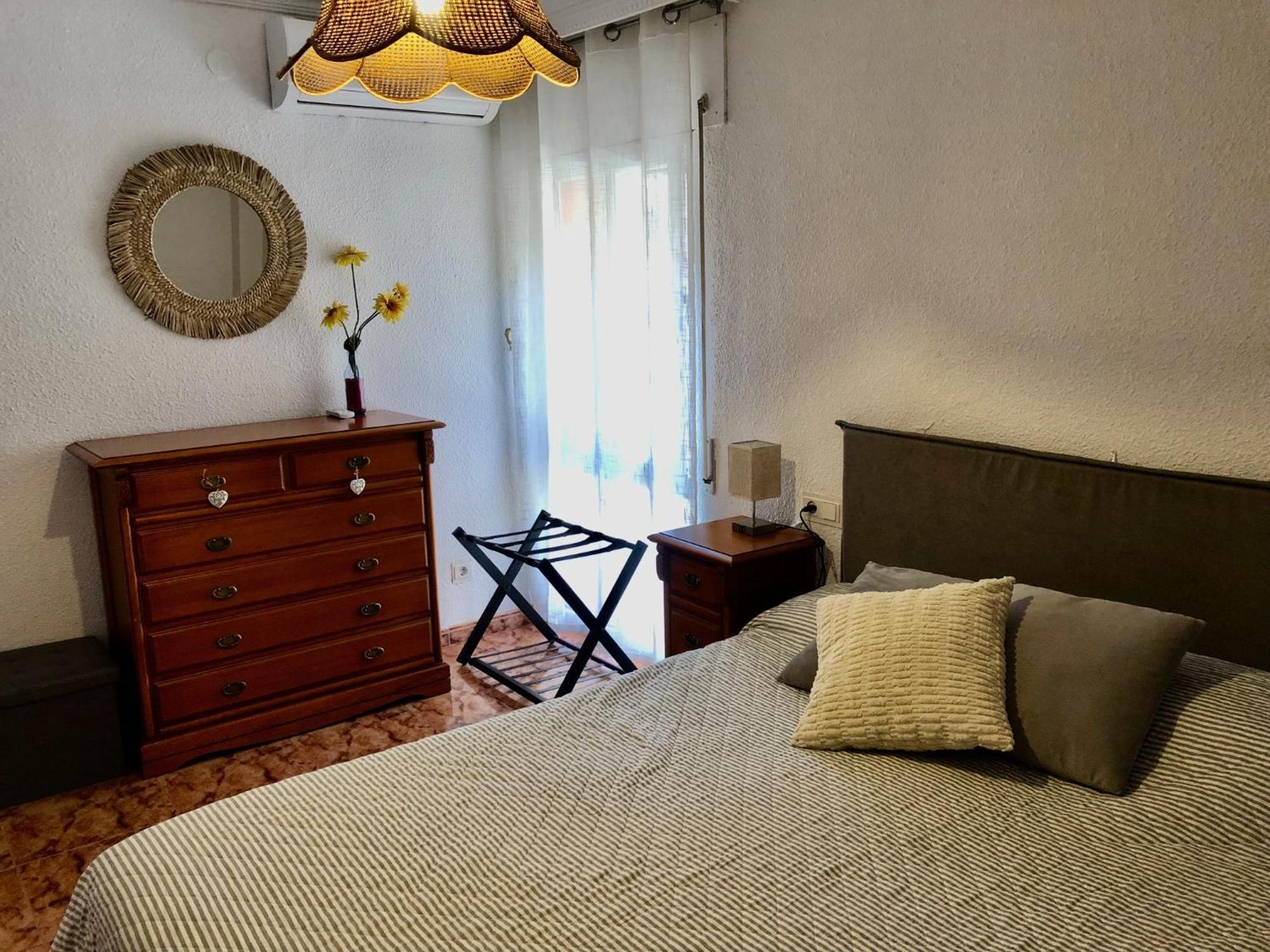 Piso En Pedregalejo A 50M De La Playa. Apartment Malaga Luaran gambar