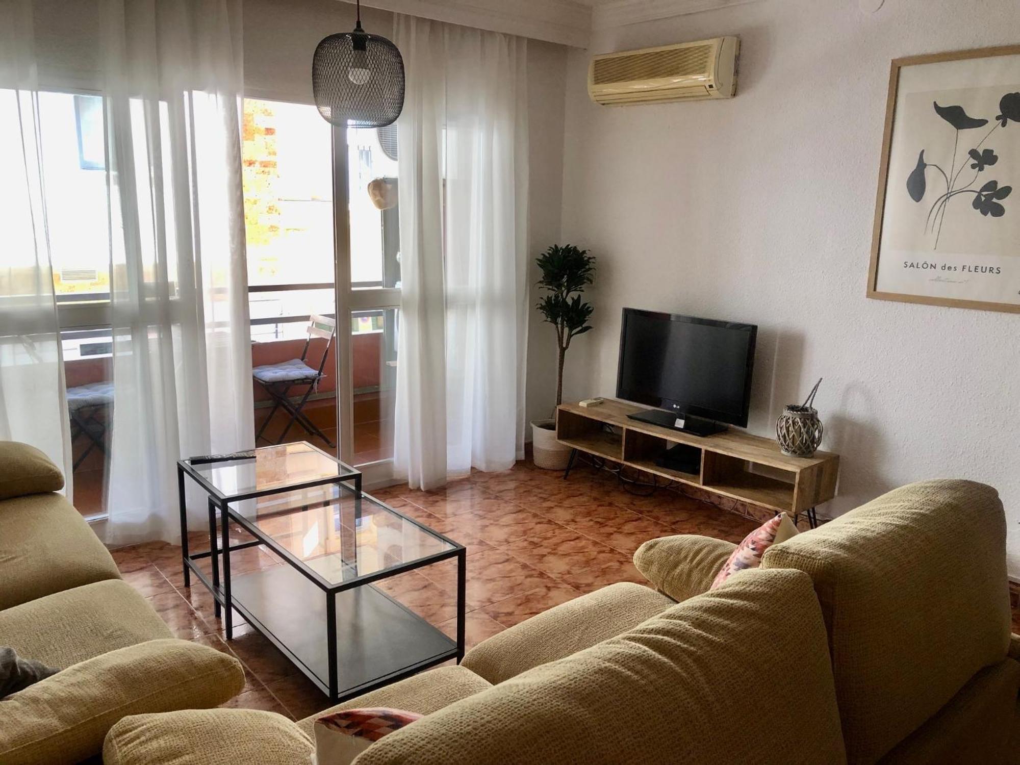 Piso En Pedregalejo A 50M De La Playa. Apartment Malaga Luaran gambar